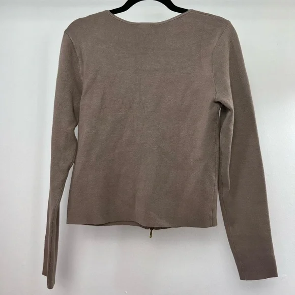 NWT ABERCROMBIE LONG SLEEVE TOP SIZE LARGE - Picture 2 of 4